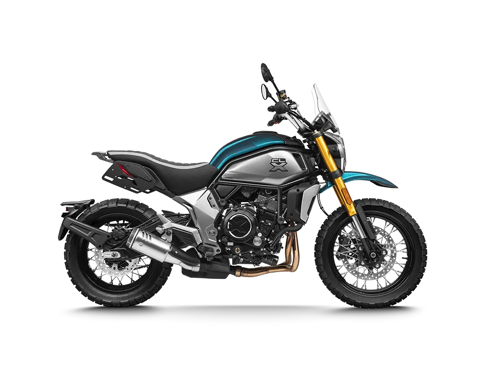 Moto 700CL-X Adventure em azul.