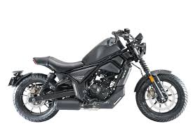 Moto ZT125-C em preto.