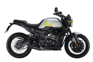 Moto Z125-GK em branco.